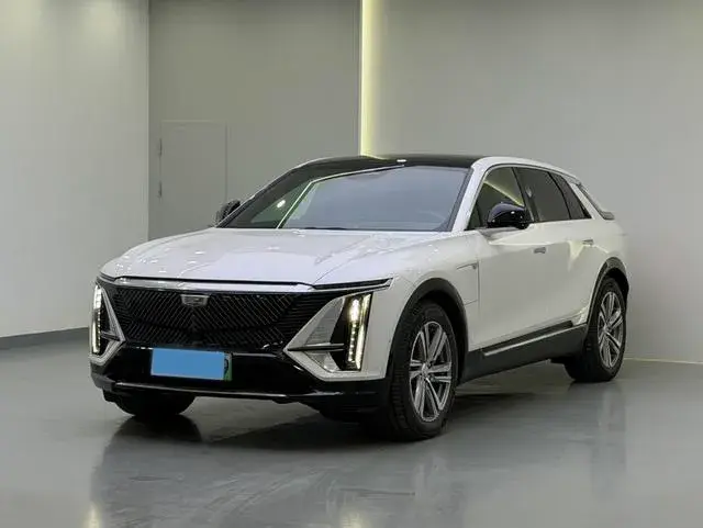 2022 Cadillac CT6 2.0T 237HP L4 10AT