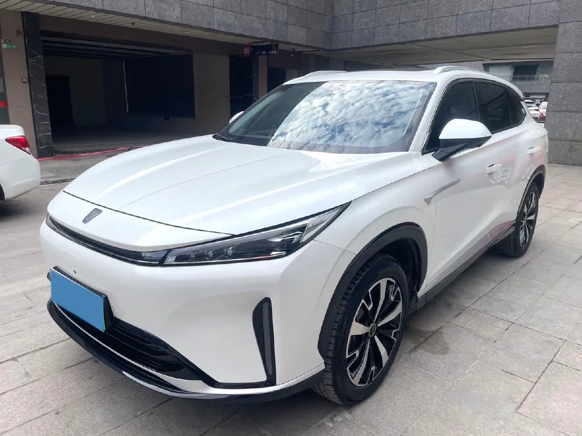2024 Roewe D5X DMH 1.5T 150HP L4 2DHT PHEV 21.4KWH,autocango,china used car exporter,china ev exporter,chinese used car exporter,chinese used ev exporter