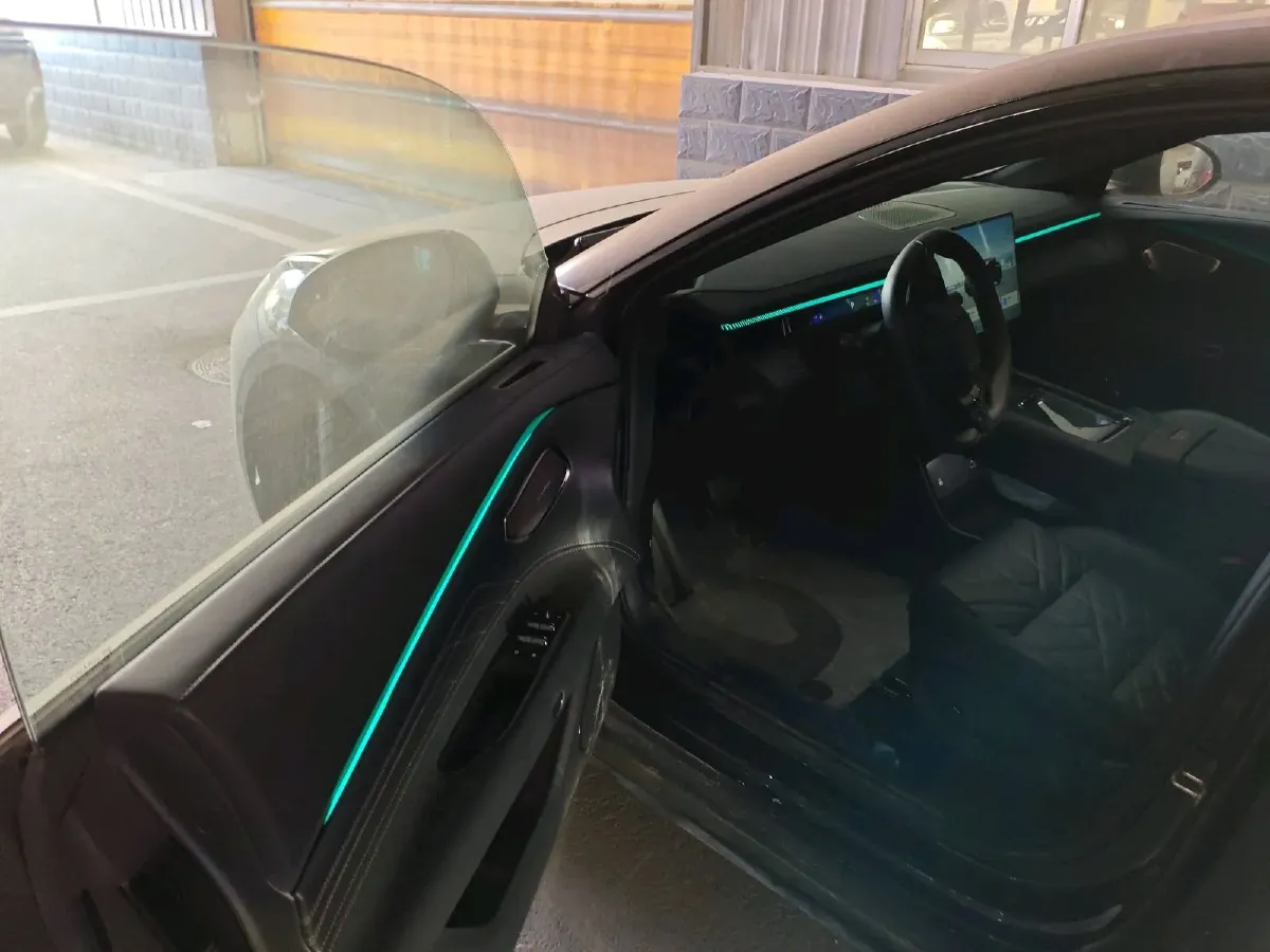 2025 LYNK&CO 10 EM-P 1.5T 163HP L4 3DHT PHEV,autocango,china used car exporter,china ev exporter,chinese used car exporter,chinese used ev exporter