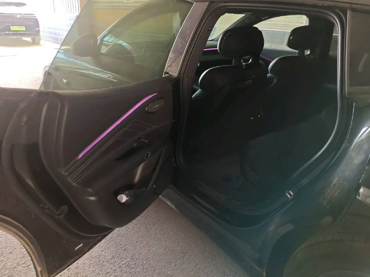 2025 LYNK&CO 10 EM-P 1.5T 163HP L4 3DHT PHEV,autocango,china used car exporter,china ev exporter,chinese used car exporter,chinese used ev exporter