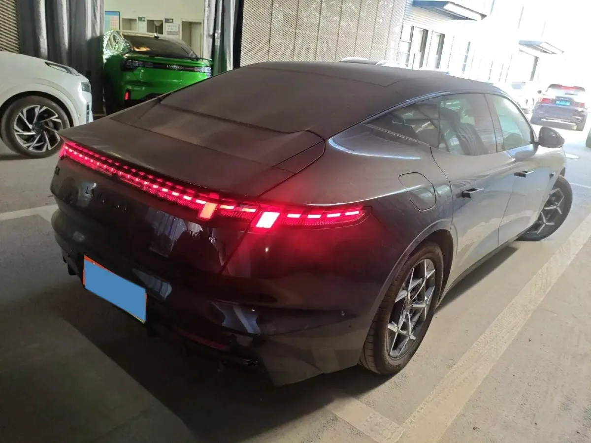 2025 LYNK&CO 10 EM-P 1.5T 163HP L4 3DHT PHEV,autocango,china used car exporter,china ev exporter,chinese used car exporter,chinese used ev exporter