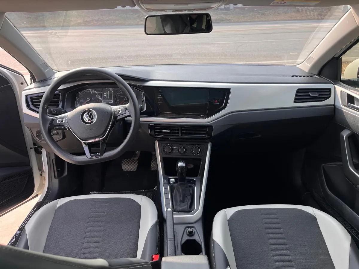 2021 DongFeng Aeolus AX7 1.6T 170HP L4 6AT,autocango,china used car exporter,china ev exporter,chinese used car exporter,chinese used ev exporter