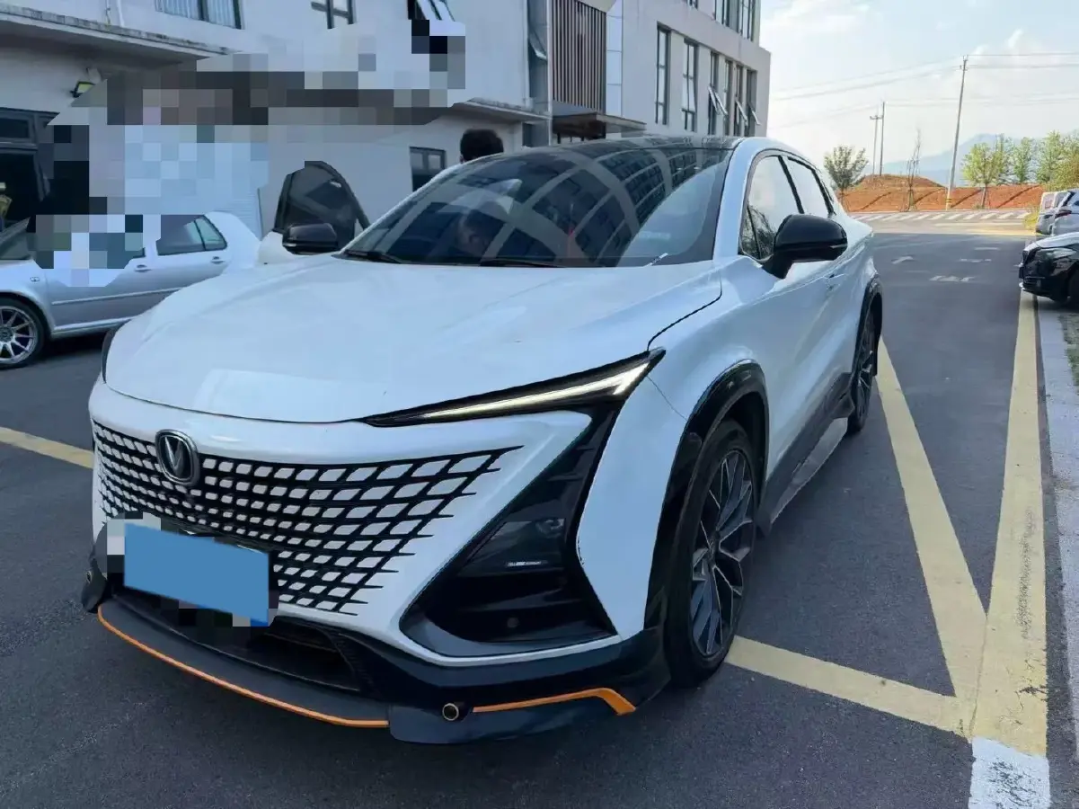 2022 ChangAn UNI-T 1.5T 188HP L4 7DCT