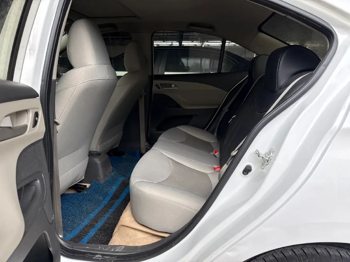 2018 Chevrolet Sail 1.3L 103HP L4 5MT,autocango,china used car exporter,china ev exporter,chinese used car exporter,chinese used ev exporter