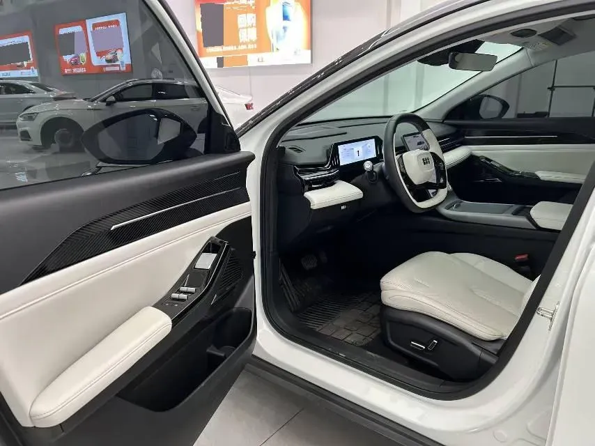 2023 Geely Galaxy L6 1.5T 163HP L4 3DHT PHEV,autocango,china used car exporter,china ev exporter,chinese used car exporter,chinese used ev exporter