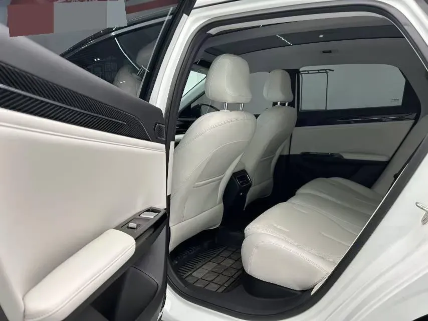 2023 Geely Galaxy L6 1.5T 163HP L4 3DHT PHEV,autocango,china used car exporter,china ev exporter,chinese used car exporter,chinese used ev exporter