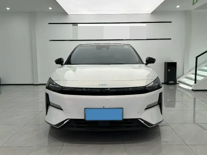 2023 Geely Galaxy L6 1.5T 163HP L4 3DHT PHEV,autocango,china used car exporter,china ev exporter,chinese used car exporter,chinese used ev exporter