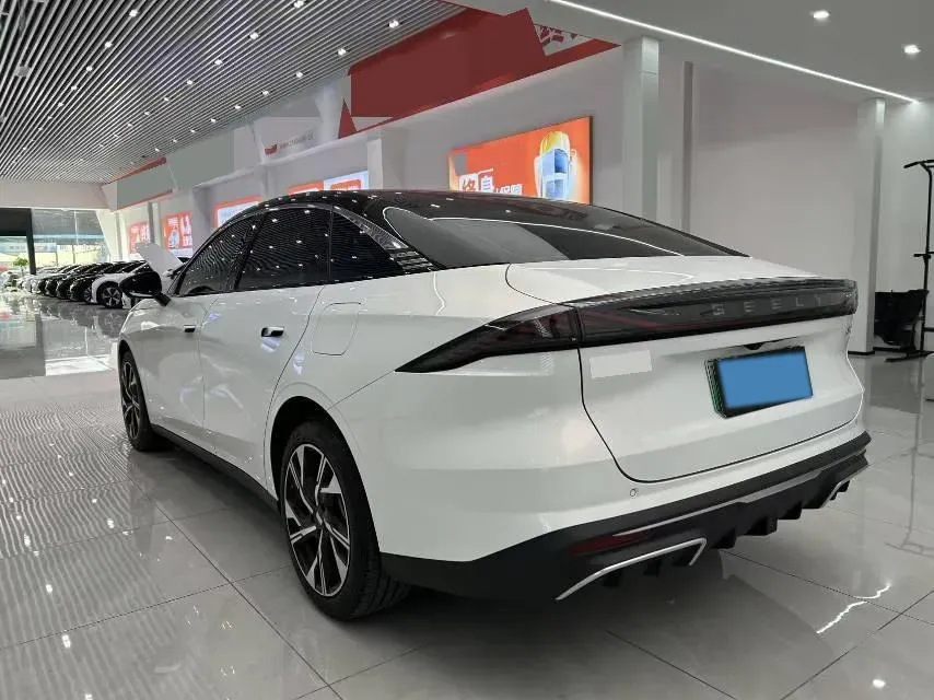 2023 Geely Galaxy L6 1.5T 163HP L4 3DHT PHEV,autocango,china used car exporter,china ev exporter,chinese used car exporter,chinese used ev exporter