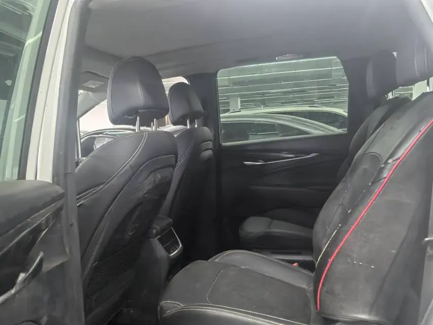 2020 MAXUS Euniq 5 BEV 52.5KWH,autocango,china used car exporter,china ev exporter,chinese used car exporter,chinese used ev exporter