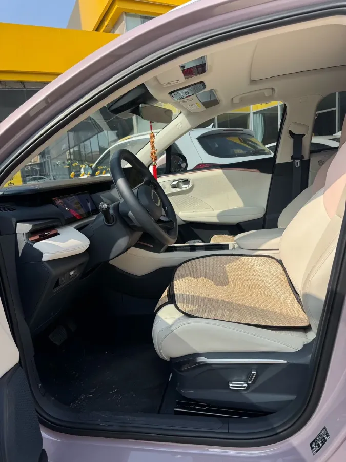 2024 LYNK&CO 06 EM-P 1.5L 120HP L4 3DHT PHEV 19.09KWH,autocango,china used car exporter,china ev exporter,chinese used car exporter,chinese used ev exporter