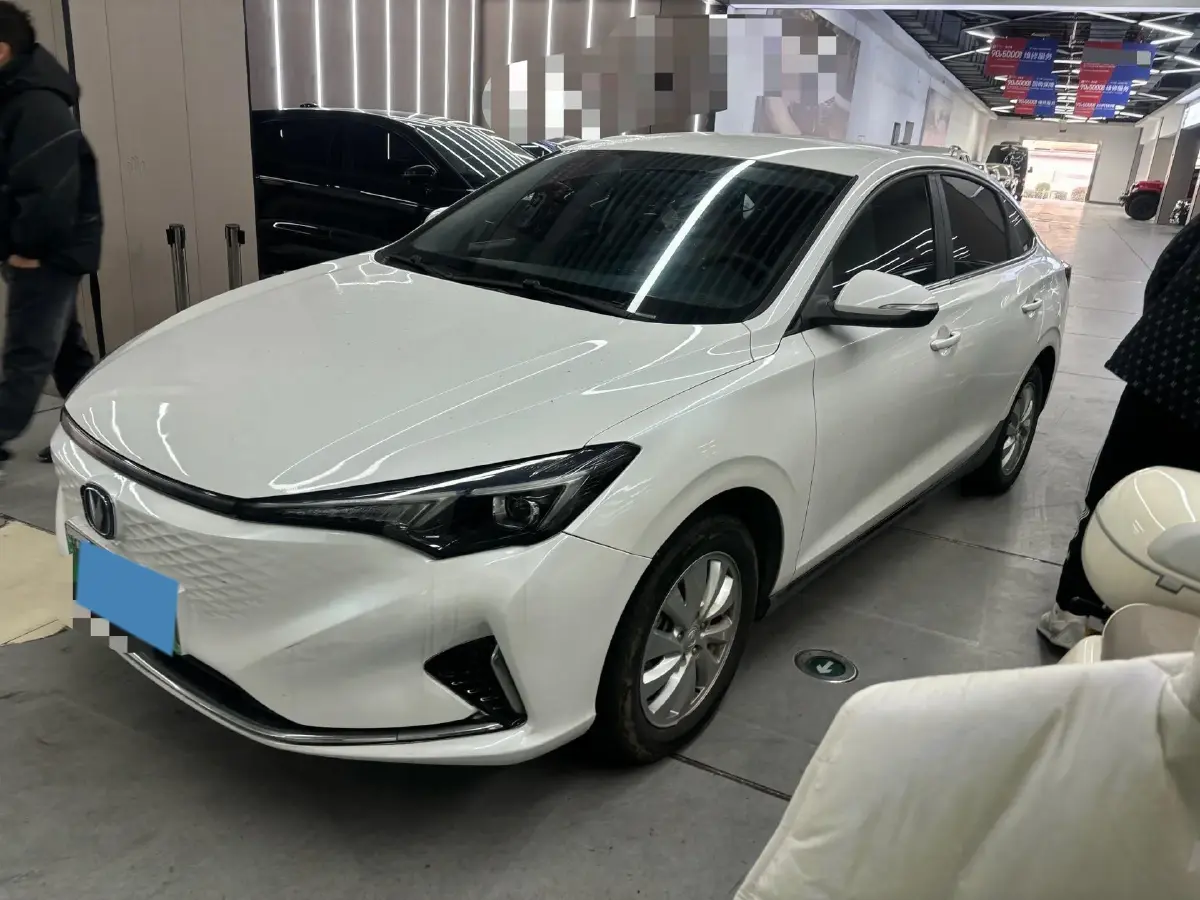 2022 ChangAn Eado BEV 47.78KWH