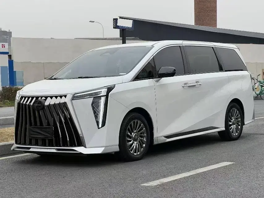 2023 GAC Trumpchi M8 2.0T 252HP L4 8AT