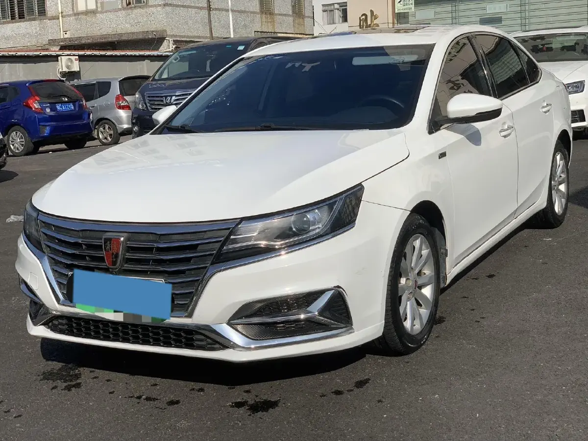2017 Roewe i6 1.0T 125HP L3 2AT PHEV