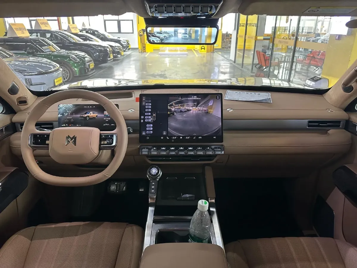 2025 M Hero WarriorM817 1.5T 197HP L4 2DHT PHEV,autocango,china used car exporter,china ev exporter,chinese used car exporter,chinese used ev exporter