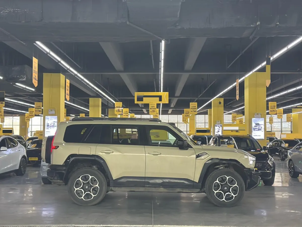 2025 M Hero WarriorM817 1.5T 197HP L4 2DHT PHEV,autocango,china used car exporter,china ev exporter,chinese used car exporter,chinese used ev exporter