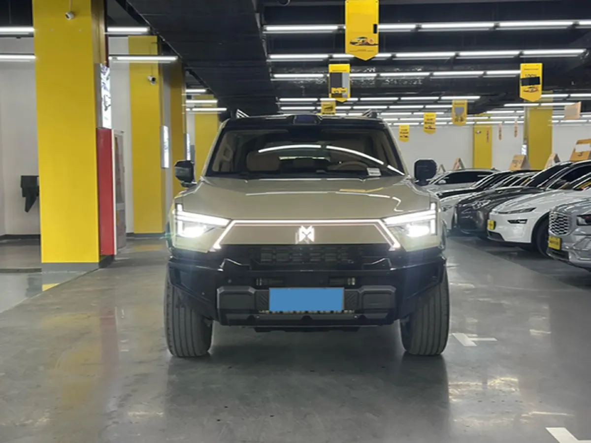 2025 M Hero WarriorM817 1.5T 197HP L4 2DHT PHEV,autocango,china used car exporter,china ev exporter,chinese used car exporter,chinese used ev exporter