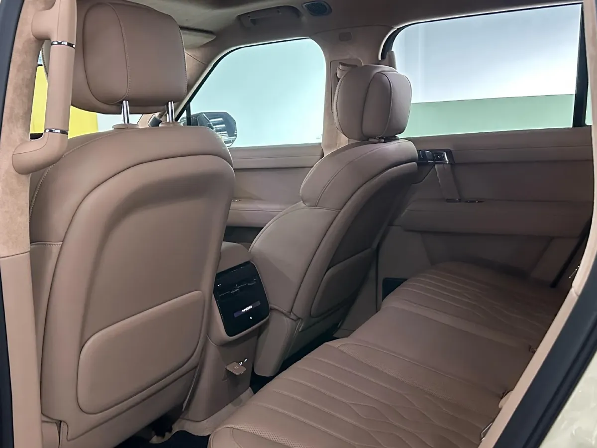 2025 M Hero WarriorM817 1.5T 197HP L4 2DHT PHEV,autocango,china used car exporter,china ev exporter,chinese used car exporter,chinese used ev exporter