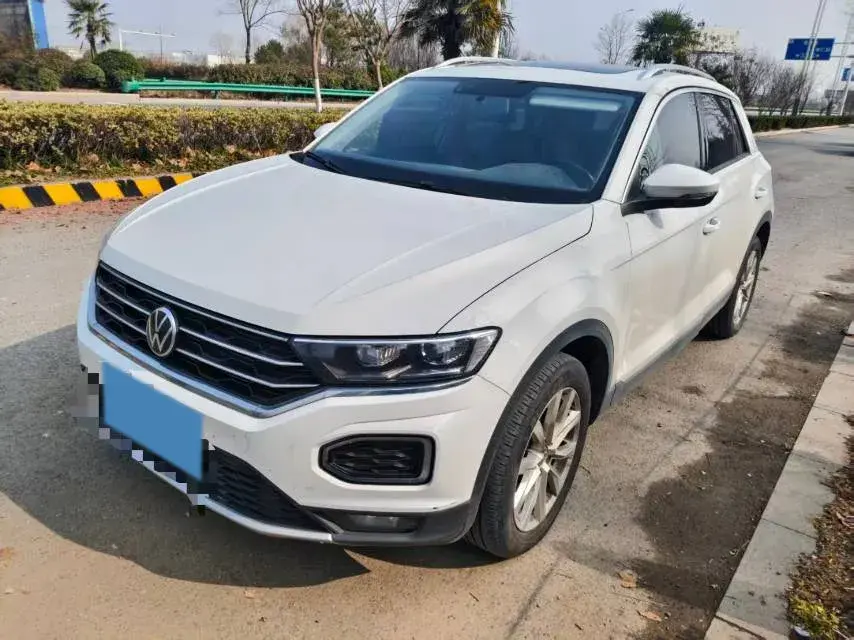 2022 Volkswagen T-Roc 1.4T 150HP L4 7DCT
