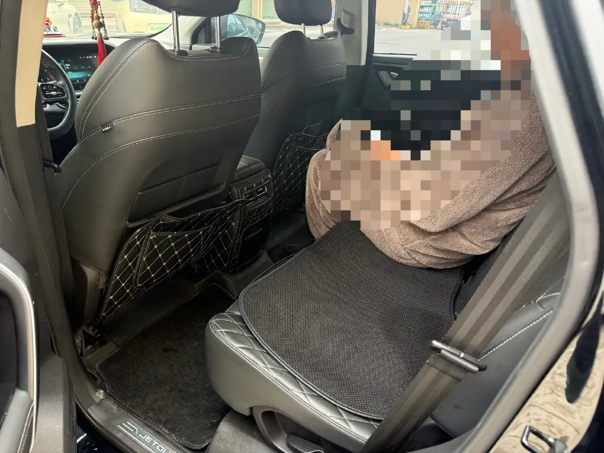 2020 Jetour X95 1.6T 197HP L4 7DCT,autocango,china used car exporter,china ev exporter,chinese used car exporter,chinese used ev exporter