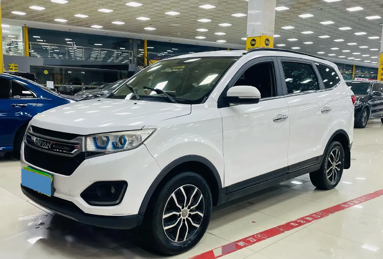 2016 LiFan MaiWei 1.5L 109HP L4 5MT,autocango,china used car exporter,china ev exporter,chinese used car exporter,chinese used ev exporter