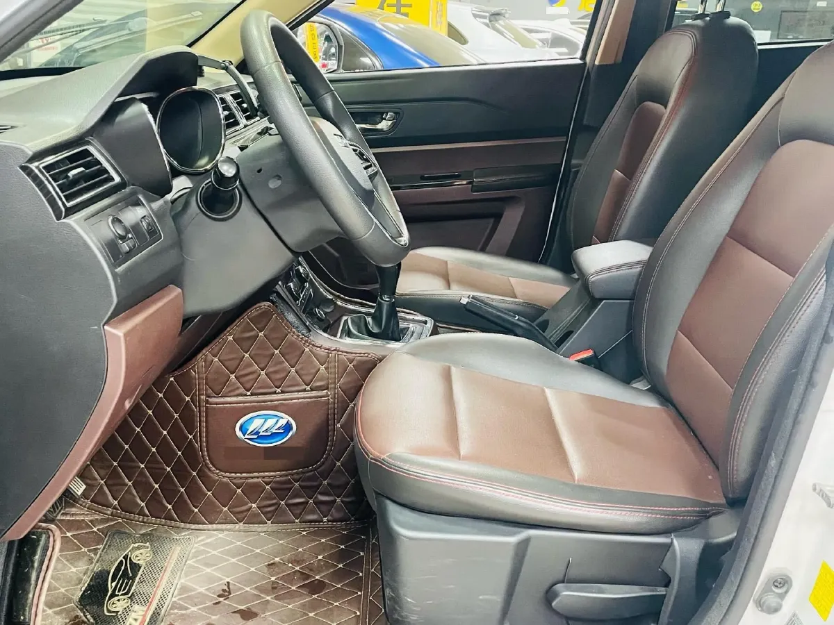 2016 LiFan MaiWei 1.5L 109HP L4 5MT,autocango,china used car exporter,china ev exporter,chinese used car exporter,chinese used ev exporter