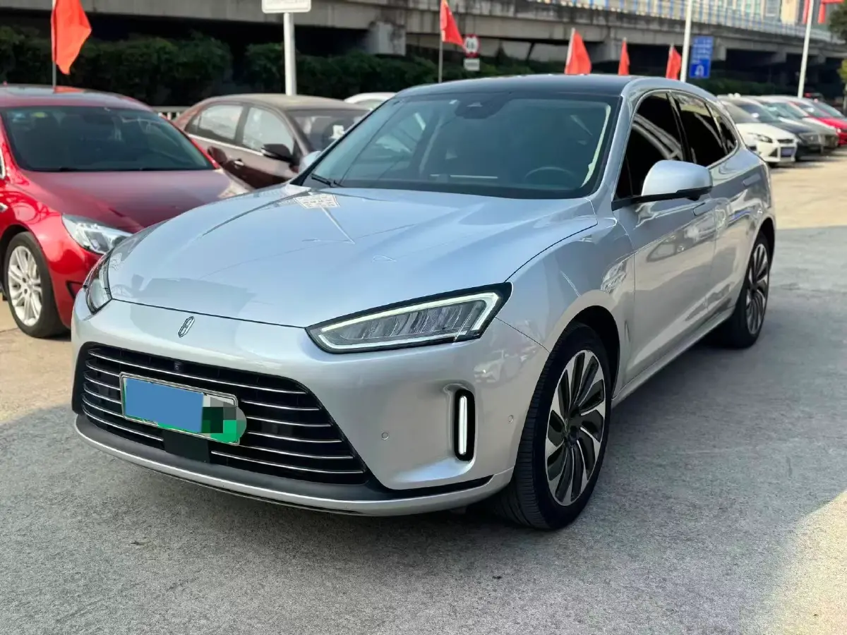 2022 Isuzu Mu-X 2.0T 220HP L4 8AT