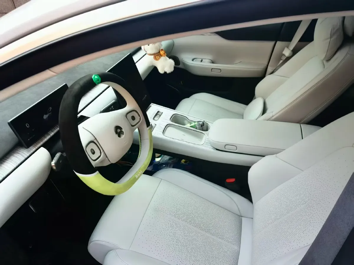 2024 NIO ET7 BEV 75KWH,autocango,china used car exporter,china ev exporter,chinese used car exporter,chinese used ev exporter