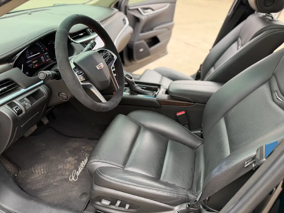 2018 Cadillac XTS 2.0T 269HP L4 6AT,autocango,china used car exporter,china ev exporter,chinese used car exporter,chinese used ev exporter