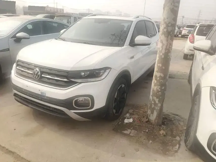 2021 Volkswagen Tacqua 1.5L 113HP L4 6AT