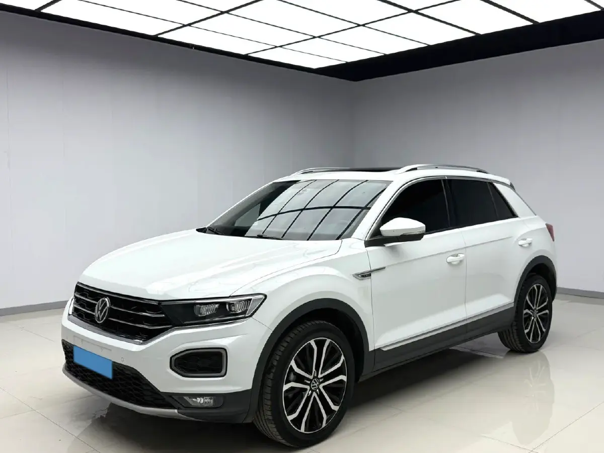 2022 Volkswagen T-Roc 1.4T 150HP L4 7DCT