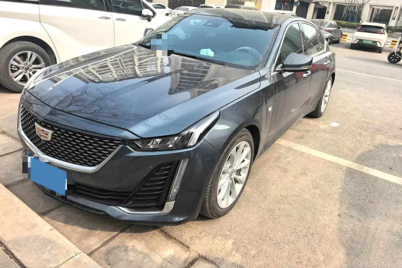 2021 Cadillac CT5 2.0T 237HP L4 10AT