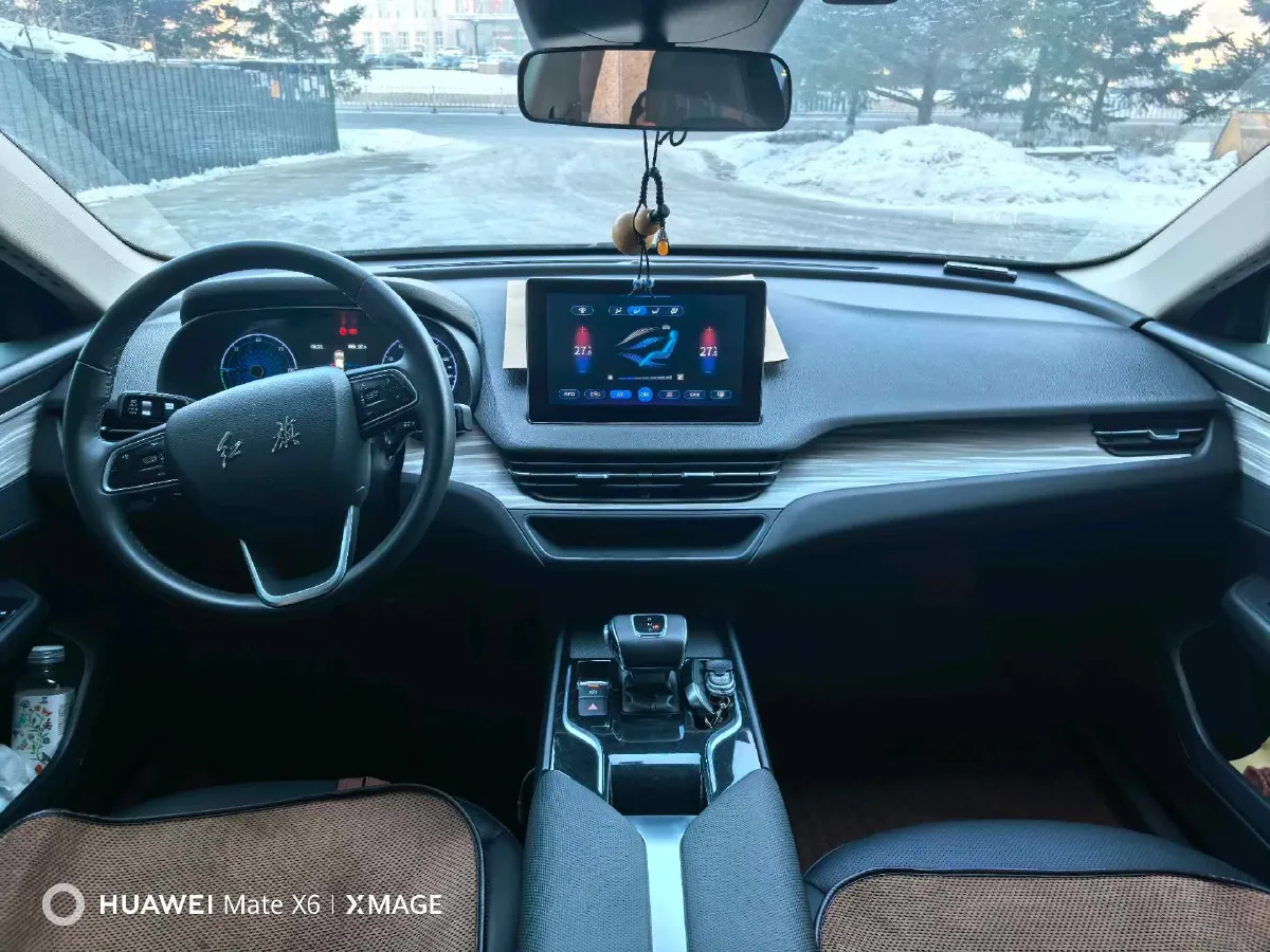 2024 HongQi E-QM5 BEV 72KWH,autocango,china used car exporter,china ev exporter,chinese used car exporter,chinese used ev exporter