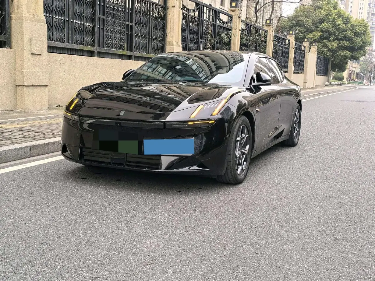 2024 MAXUS XinTu V90 2.0T 177HP L4 8AT