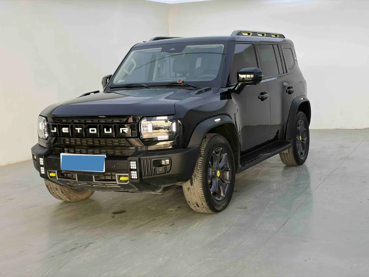 2023 Jetour Traveller 2.0T 254HP L4 8AT