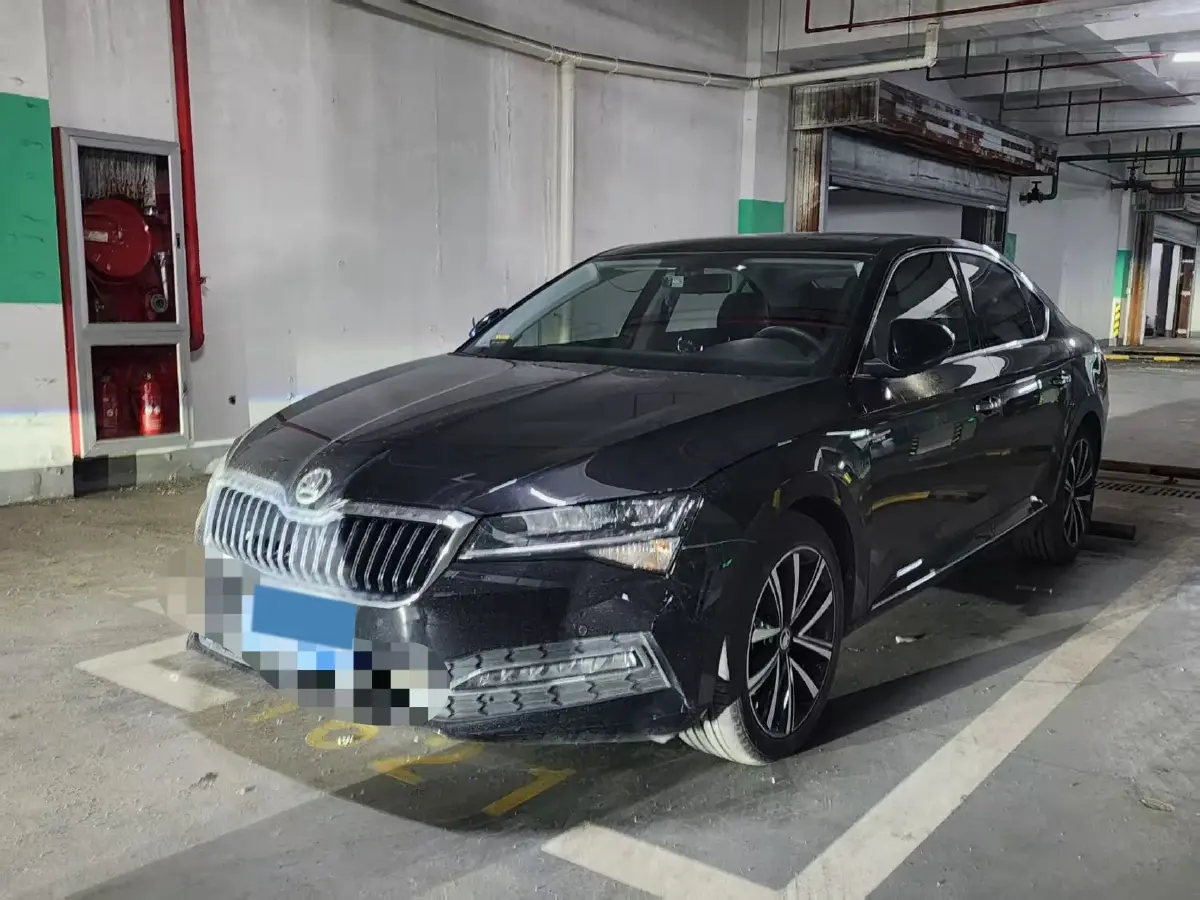2023 Skoda Superb 1.4T 150HP L4 7DCT