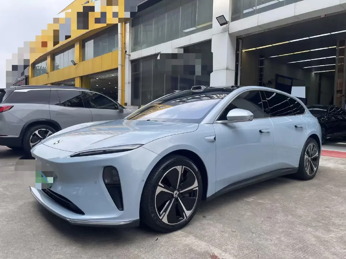2024 NIO ET5T BEV 75KWH