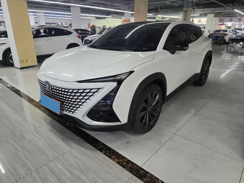 2021 ChangAn UNI-T 1.5T 180HP L4 7DCT