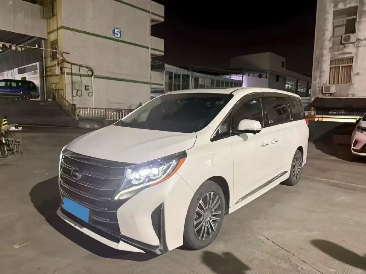 2021 GAC Trumpchi M8 2.0T 252HP L4 8AT