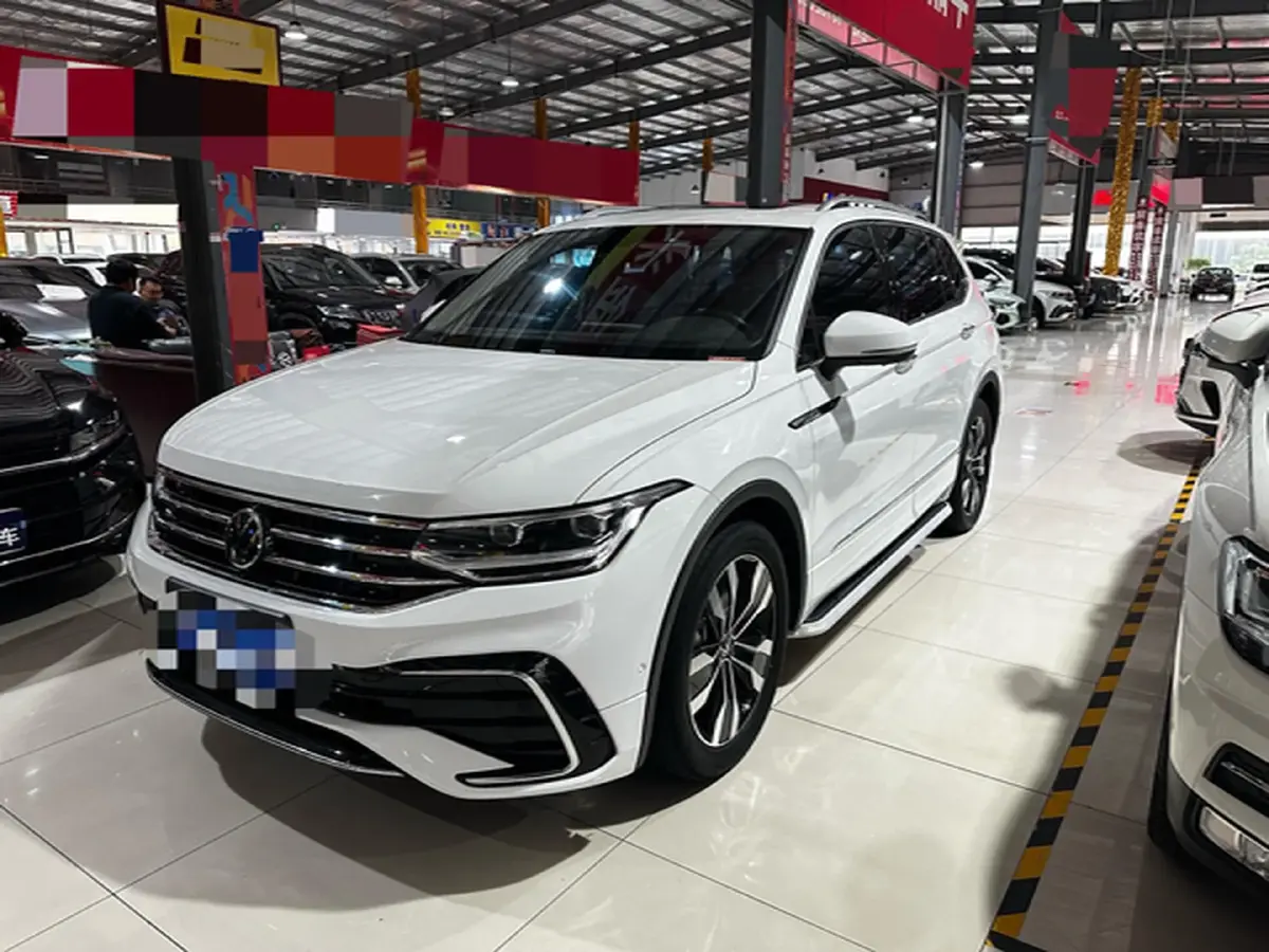 2024 Volkswagen Tiguan L 2.0T 186HP L4 7DCT