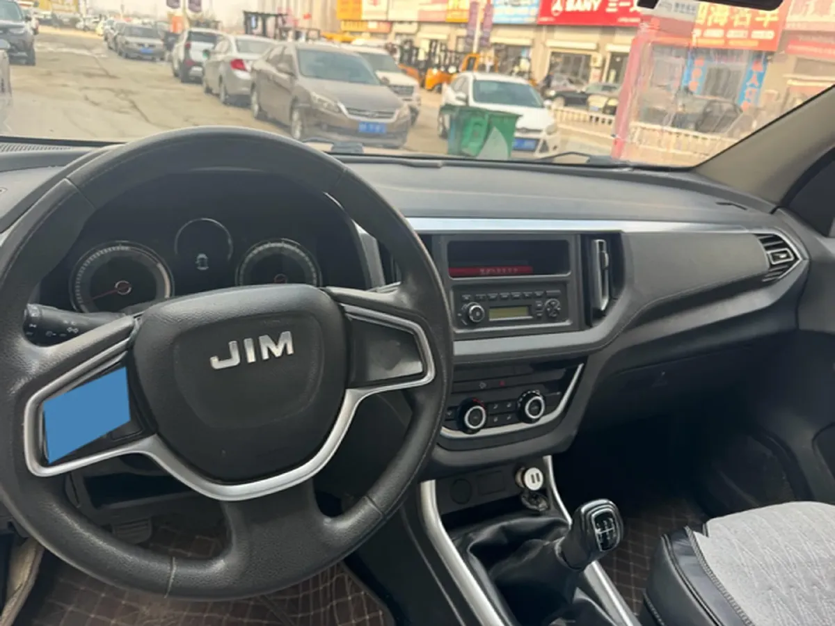 2020 JMC BaoDian 2.5T 140HP L4 5MT,autocango,china used car exporter,china ev exporter,chinese used car exporter,chinese used ev exporter