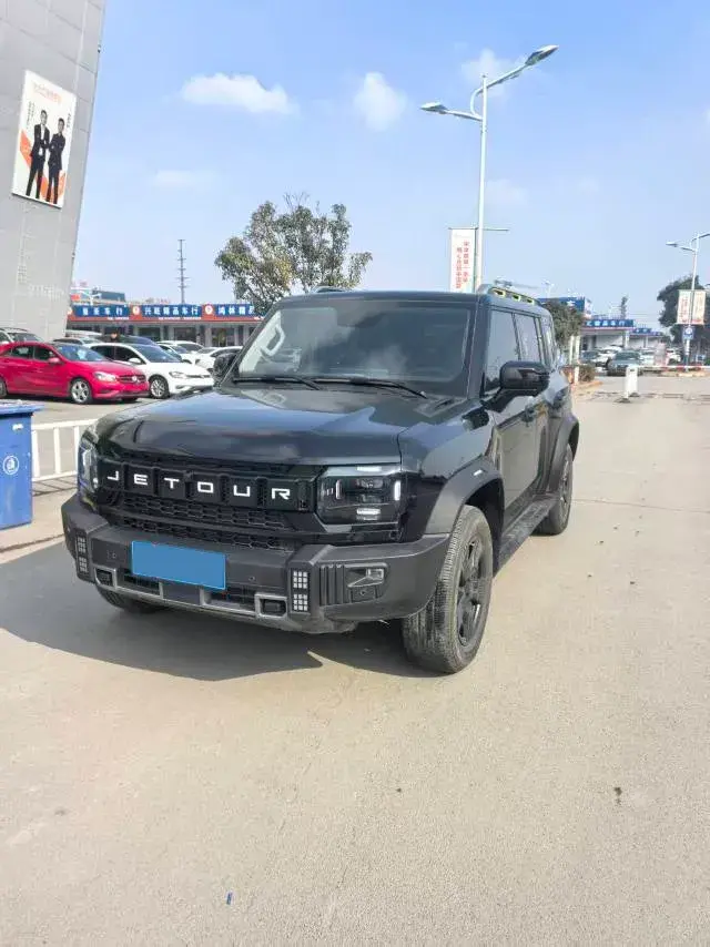 2023 Jetour Traveller 1.5T 184HP L4 7DCT