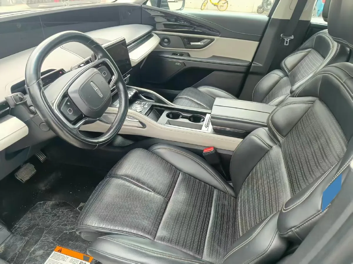 2023 Lincoln Nautilus 2.0T 261HP L4 8AT,autocango,china used car exporter,china ev exporter,chinese used car exporter,chinese used ev exporter