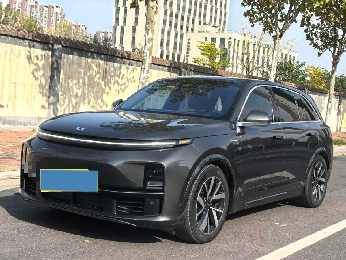 2023 Li L7 Range Extended 154HP REEV 40.9KWH