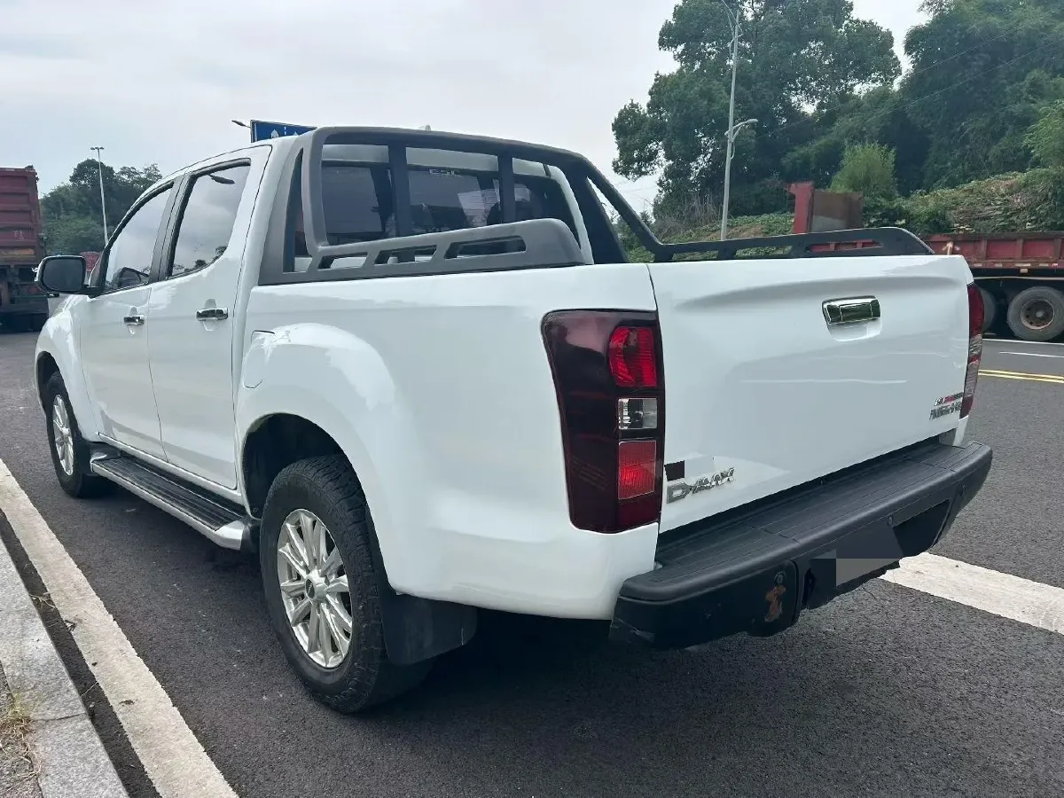 2020 Foton Tunland YuTu 2.0T 238HP L4 6MT,autocango,china used car exporter,china ev exporter,chinese used car exporter,chinese used ev exporter