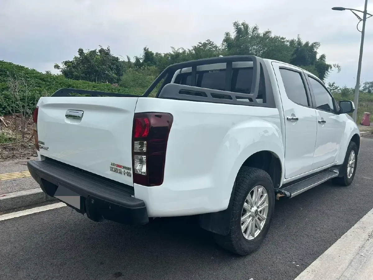 2020 Foton Tunland YuTu 2.0T 238HP L4 6MT,autocango,china used car exporter,china ev exporter,chinese used car exporter,chinese used ev exporter