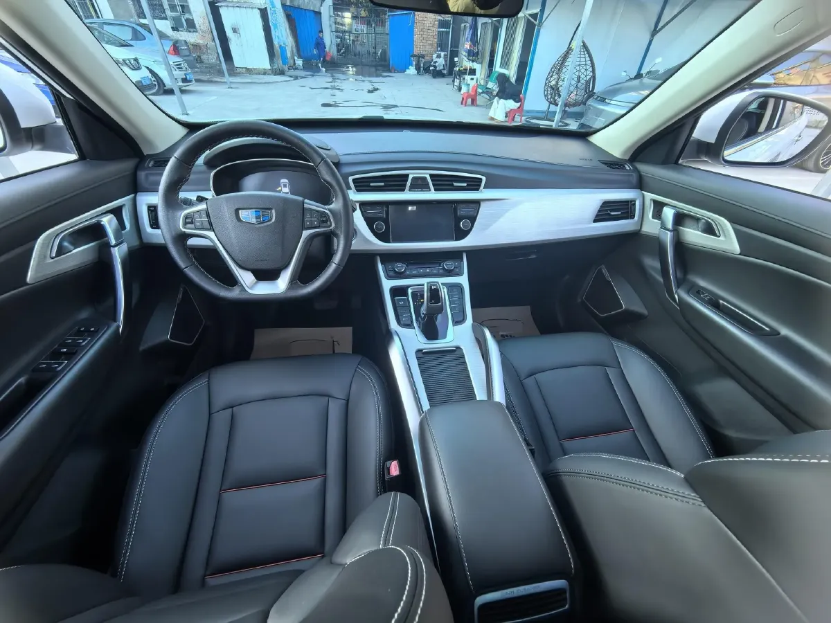 2020 Roewe i6 1.5T 169HP L4 7DCT,autocango,china used car exporter,china ev exporter,chinese used car exporter,chinese used ev exporter