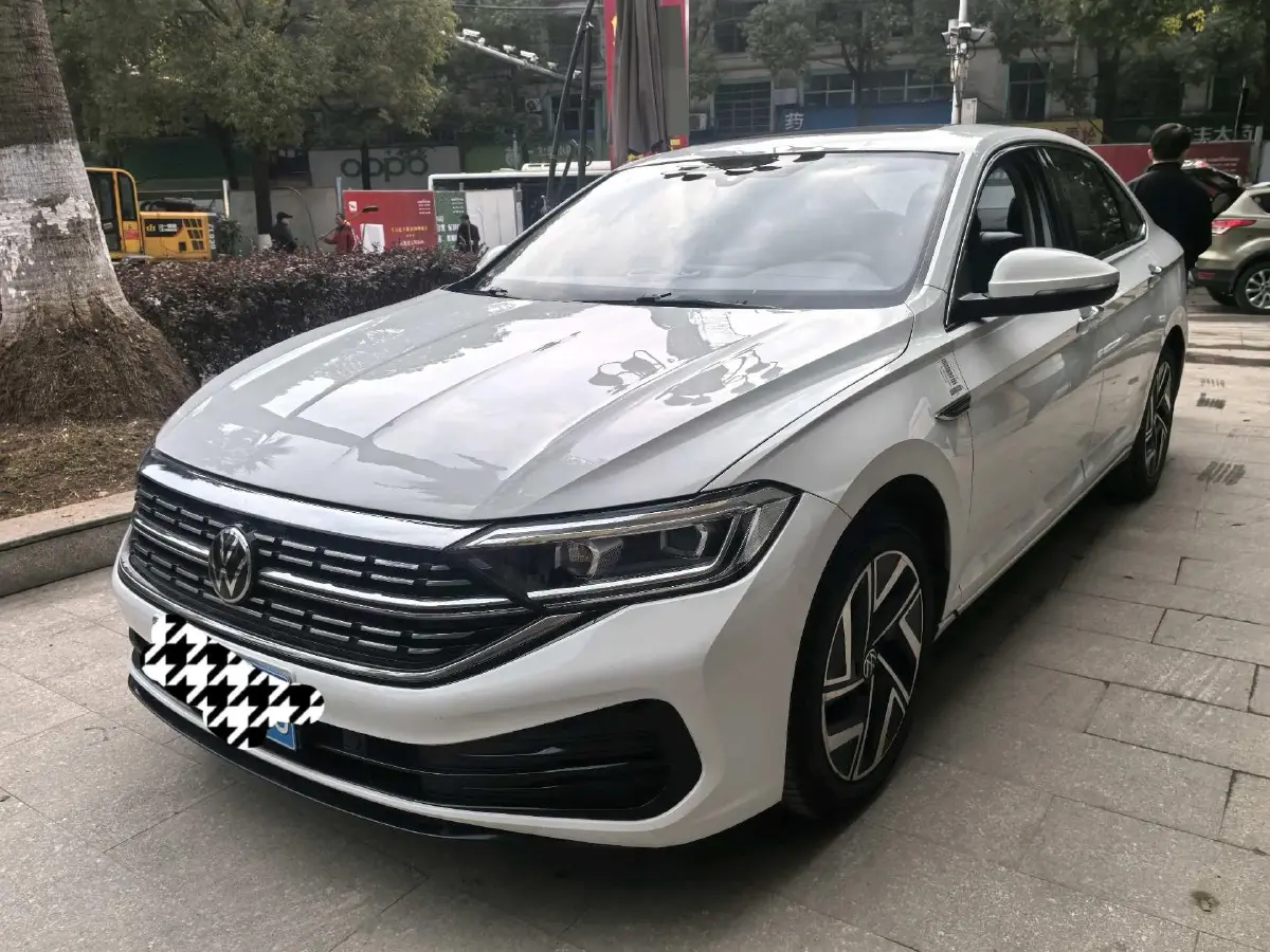 2023 Volkswagen Sagitar 1.5T 160HP L4 7DCT