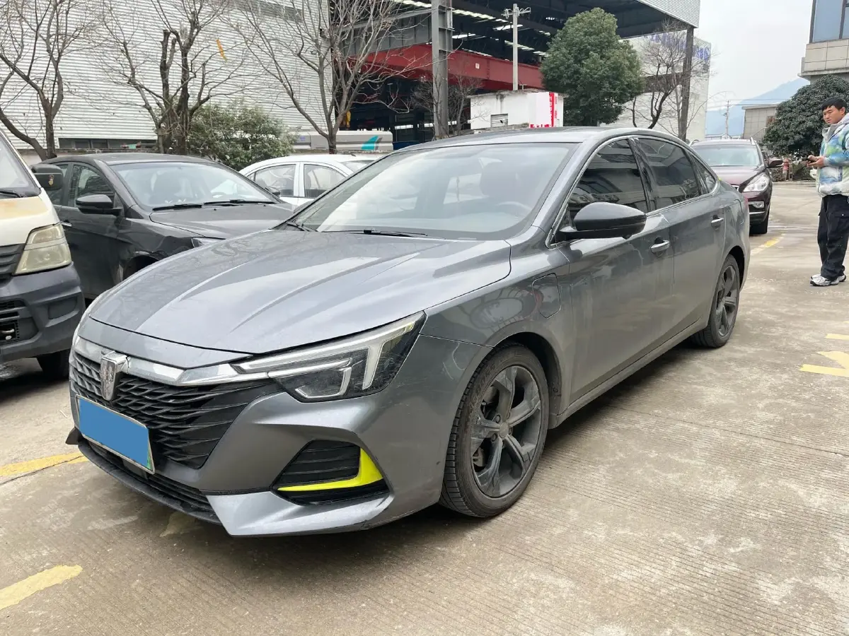 2020 Roewe i6 MAX 1.5T 169HP L4 AMT PHEV