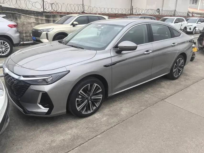 2025 Chery Arrizo 8 1.6T 197HP L4 7DCT