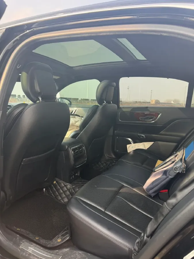 2018 Lincoln Continental 2.0T 261HP L4 6AT,autocango,china used car exporter,china ev exporter,chinese used car exporter,chinese used ev exporter